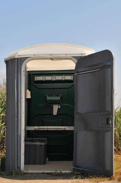 Best Sanitation services for porta potties  in North Riverside, IL
